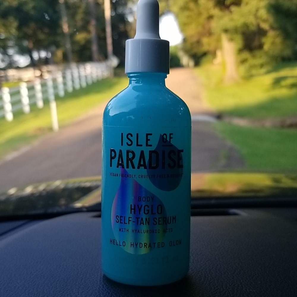 NEW Isle of Paradise Hyaluronic Self Tan Serum